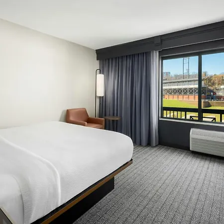 Courtyard By Marriott Chattanooga Downtown Exterior foto