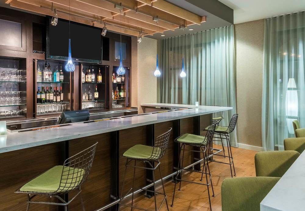 Courtyard By Marriott Downtown Hotel 3*