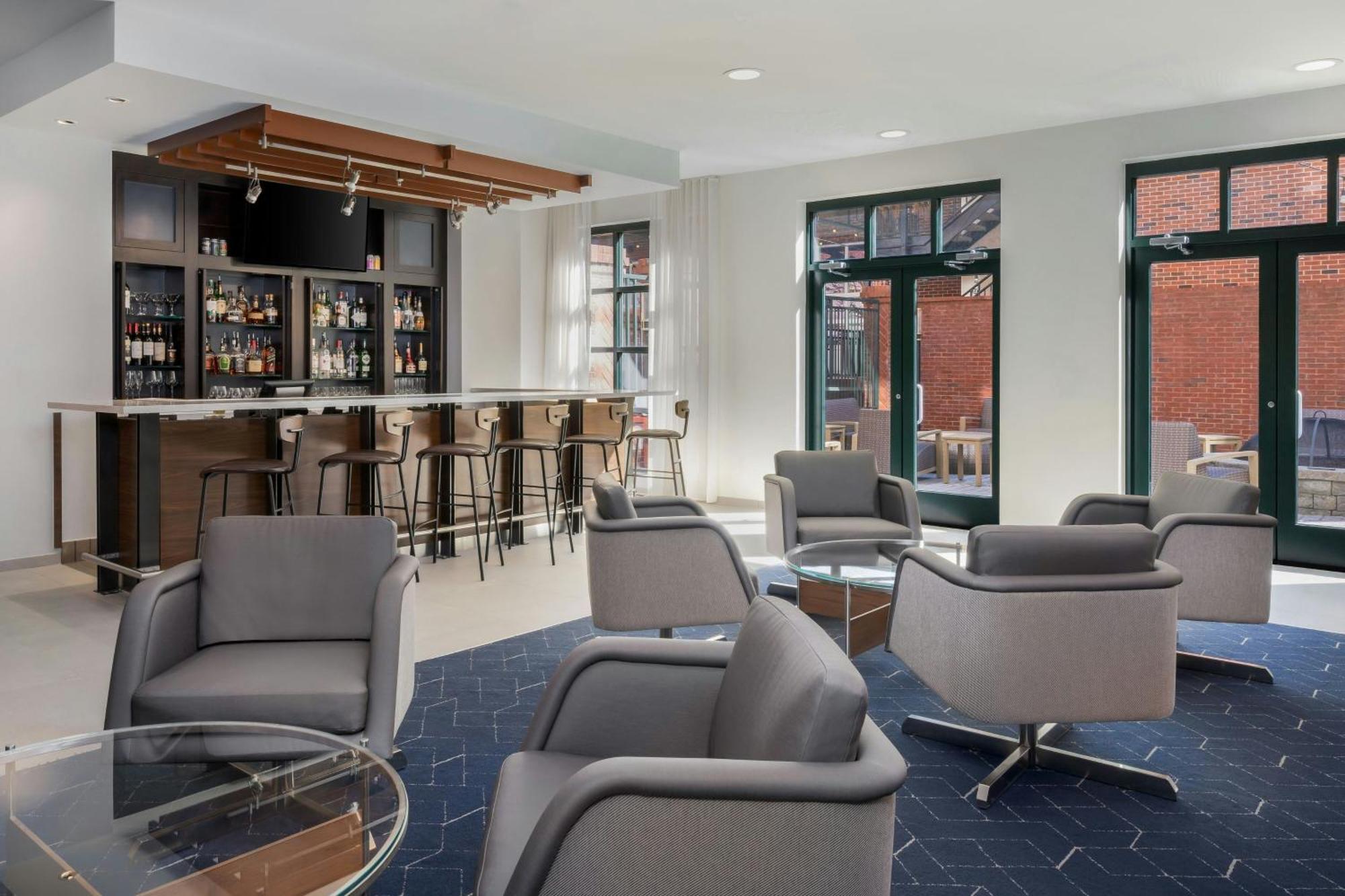 Courtyard By Marriott Downtown Chattanooga