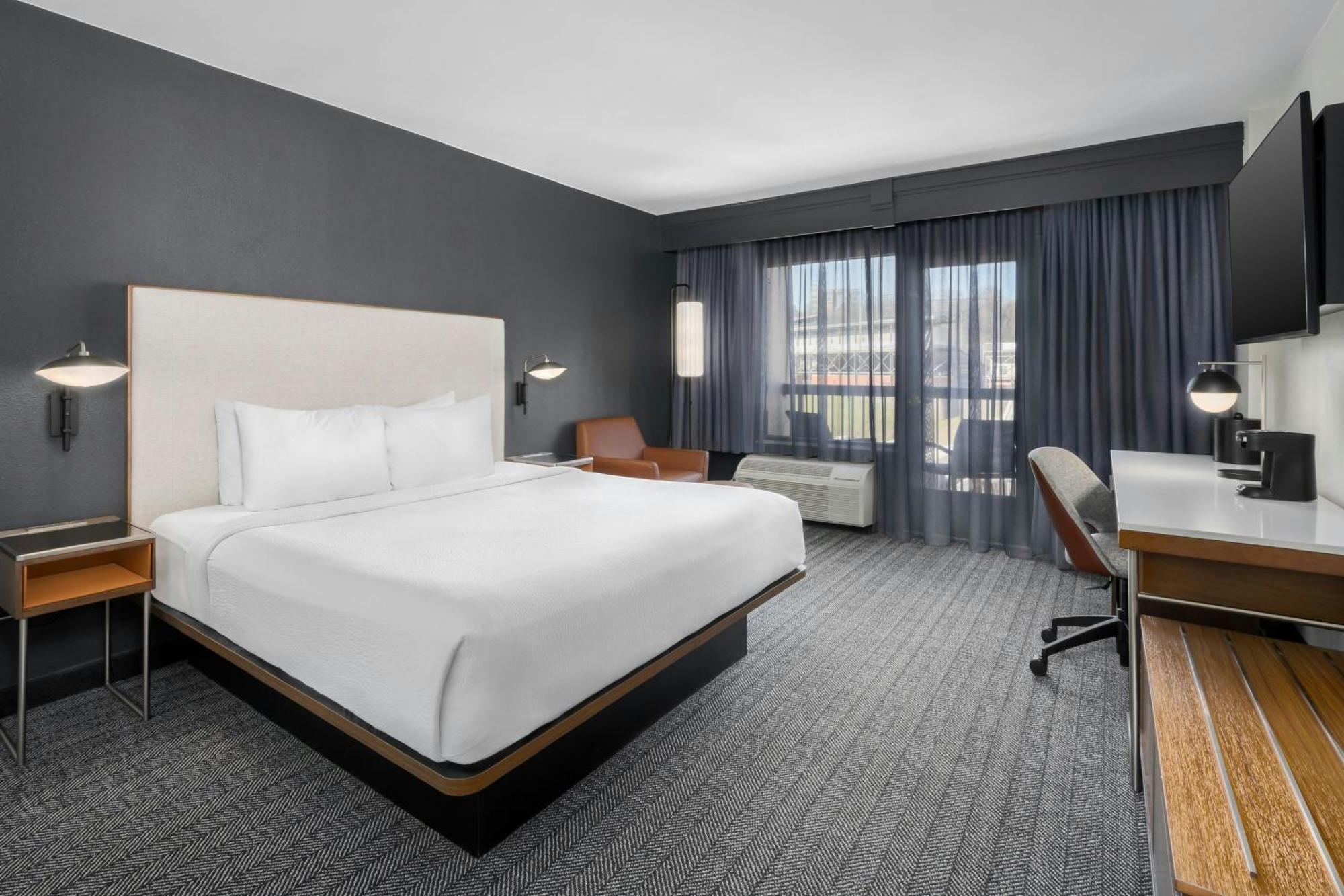 Hotel Courtyard By Marriott Downtown