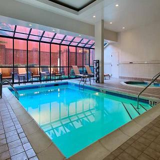 Courtyard By Marriott Downtown Hotel 3*