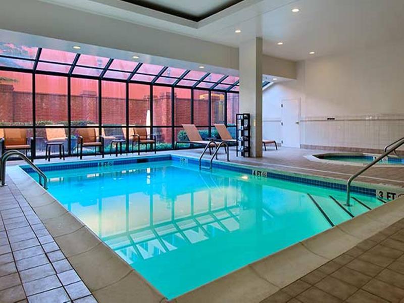 Hotel Courtyard By Marriott Downtown