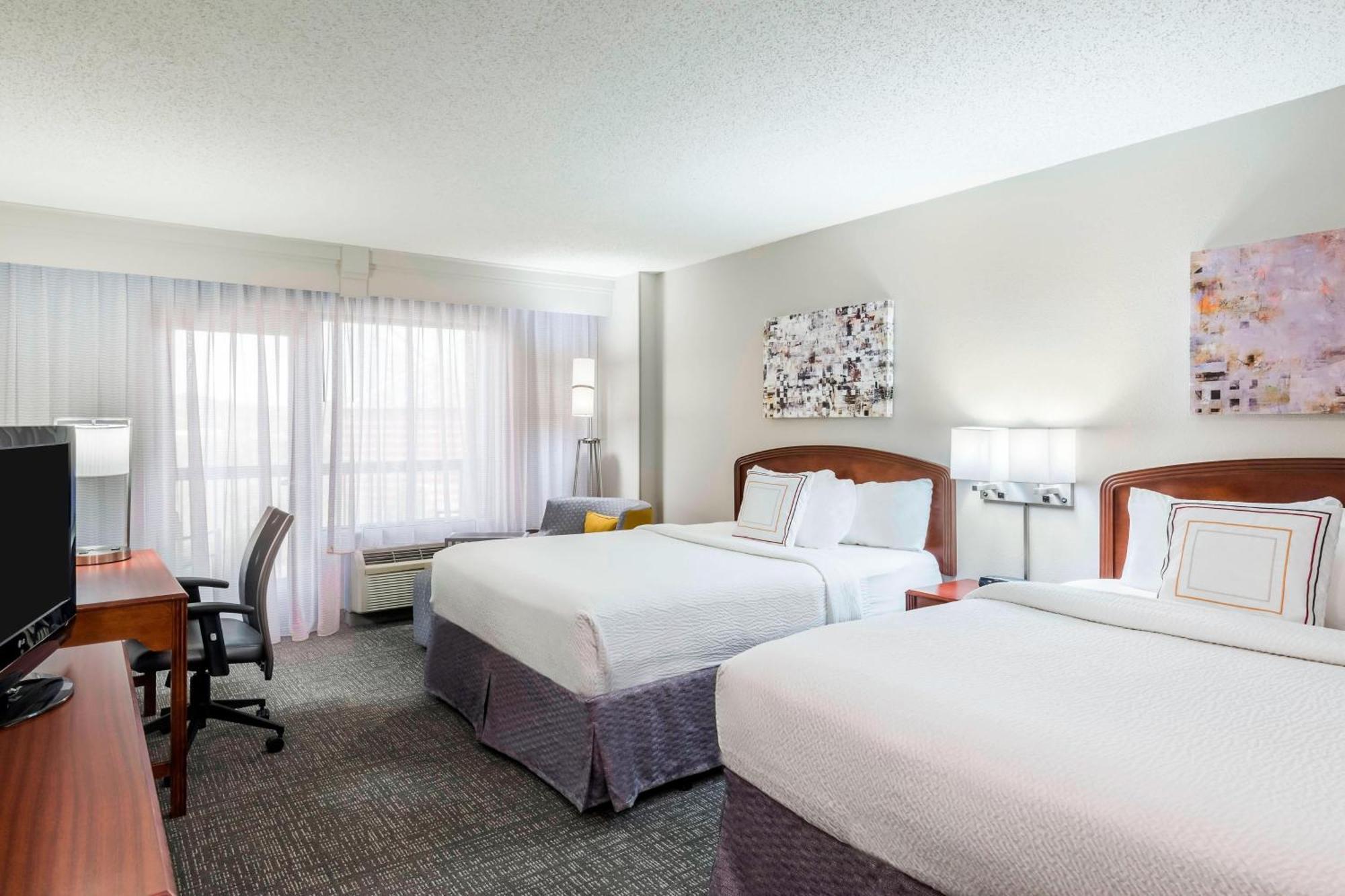 Courtyard By Marriott Downtown Chattanooga