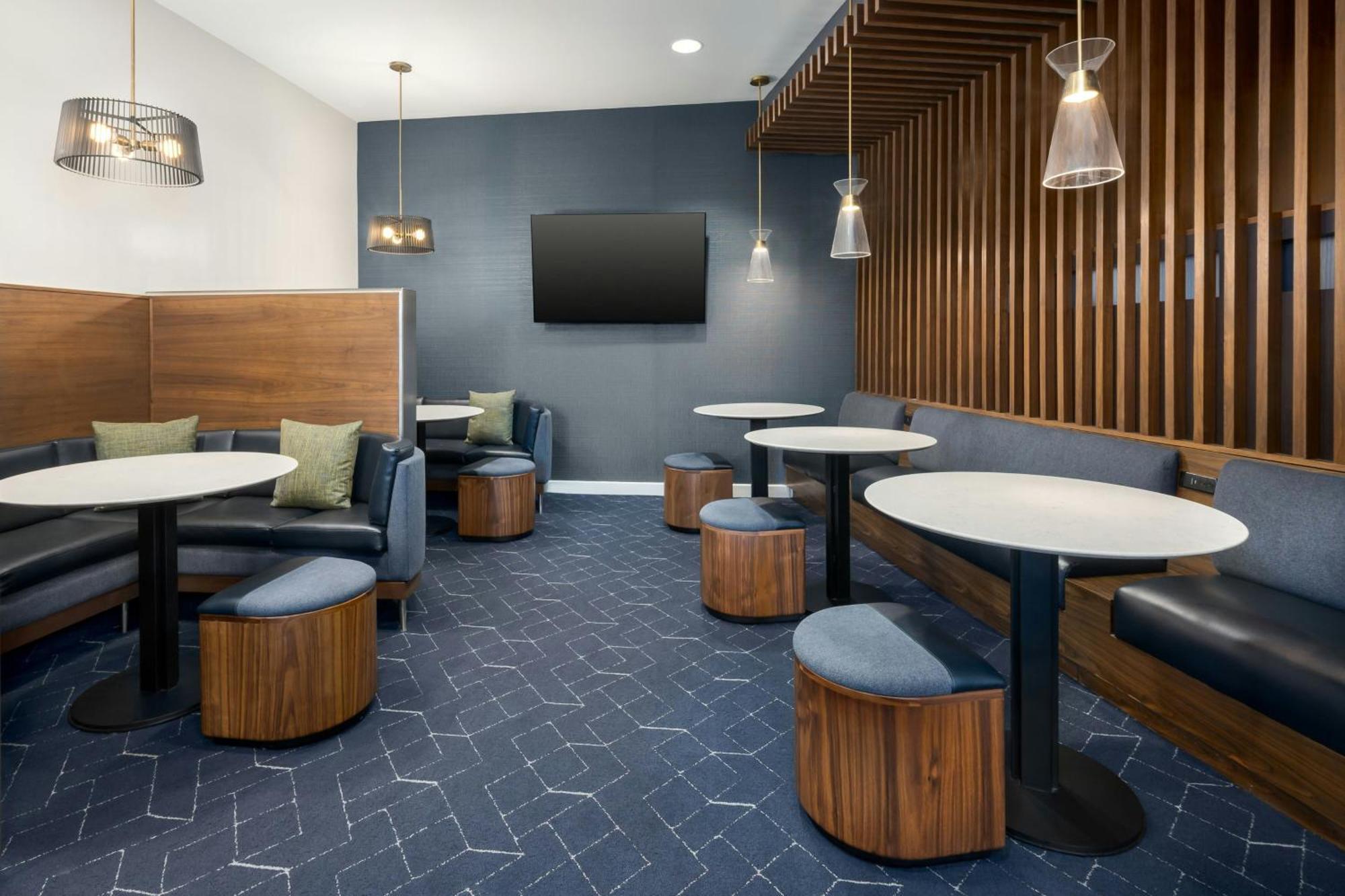 Hotel Courtyard By Marriott Downtown Chattanooga